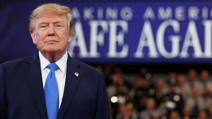 Hyperliquid 进美国实录：Trump 喊话、Kraken 洽谈、数据上 Bloomberg——交易者该看什么